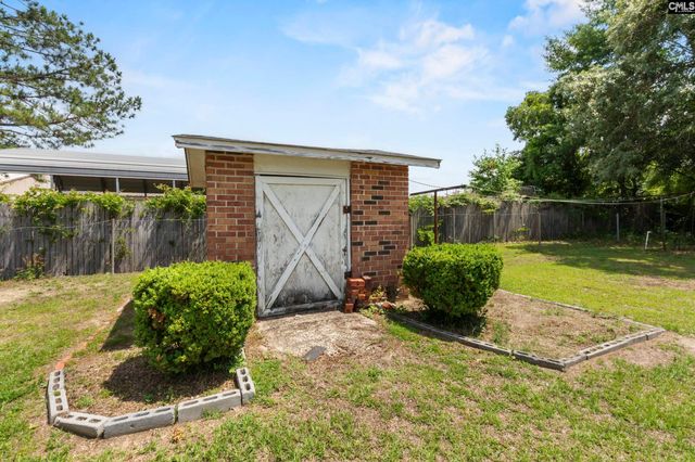2004 Medfield Drive, Camden, SC 29020