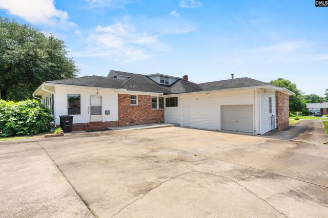 2004 Medfield Drive, Camden, SC 29020
