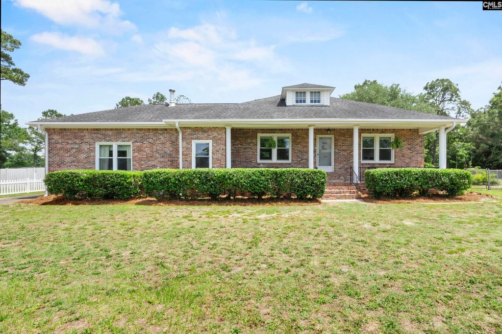2004 Medfield Drive, Camden, SC 29020