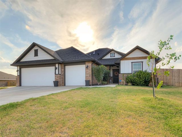 2777 Juneberry Lane, Newcastle, OK 73065