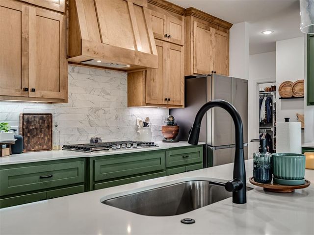 2777 Juneberry Lane, Newcastle, OK 73065