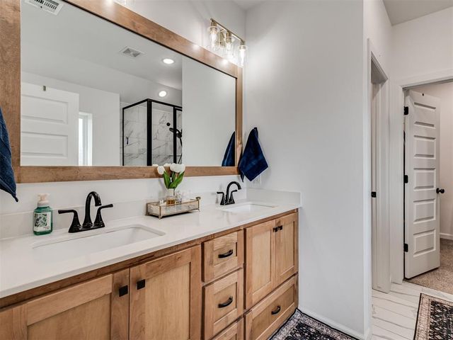 2777 Juneberry Lane, Newcastle, OK 73065