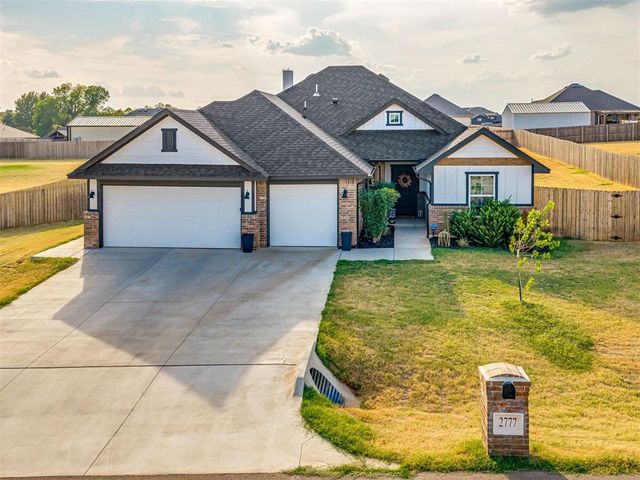 2777 Juneberry Lane, Newcastle, OK 73065