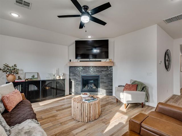 2777 Juneberry Lane, Newcastle, OK 73065
