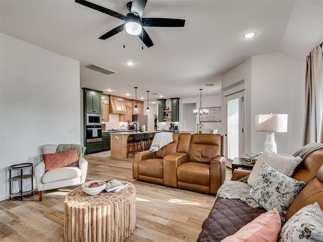 2777 Juneberry Lane, Newcastle, OK 73065