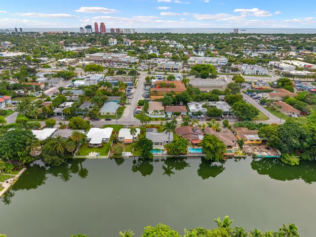 1717 NE 20TH Avenue, Fort Lauderdale, FL 33305