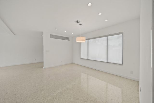 1717 NE 20TH Avenue, Fort Lauderdale, FL 33305