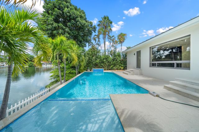 1717 NE 20TH Avenue, Fort Lauderdale, FL 33305
