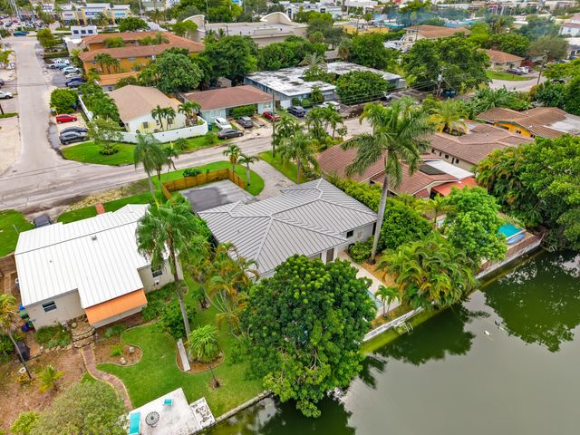 1717 NE 20TH Avenue, Fort Lauderdale, FL 33305