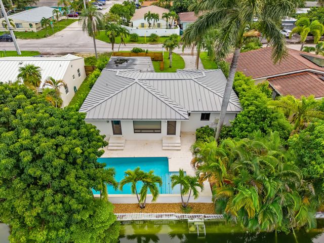 1717 NE 20TH Avenue, Fort Lauderdale, FL 33305