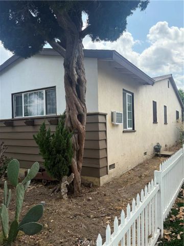 7663 Willis Ave, Van Nuys, CA 91405