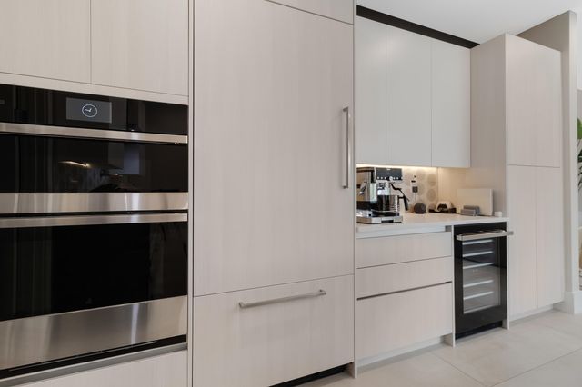 1504 NE 6TH Court, Fort Lauderdale, FL 33304