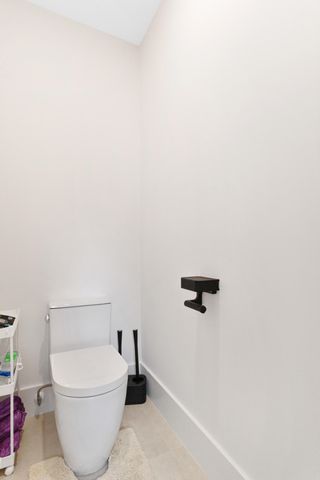 1504 NE 6TH Court, Fort Lauderdale, FL 33304
