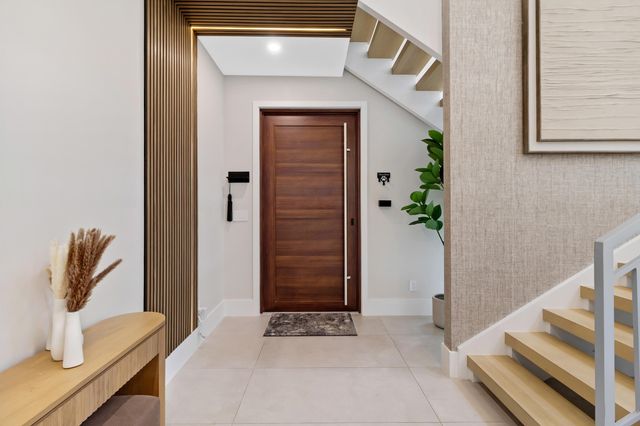 1504 NE 6TH Court, Fort Lauderdale, FL 33304