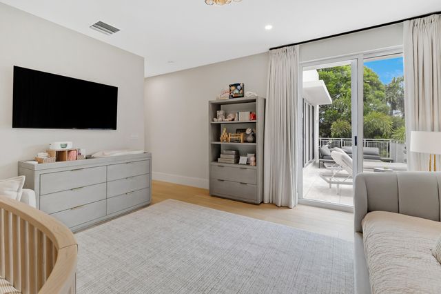 1504 NE 6TH Court, Fort Lauderdale, FL 33304
