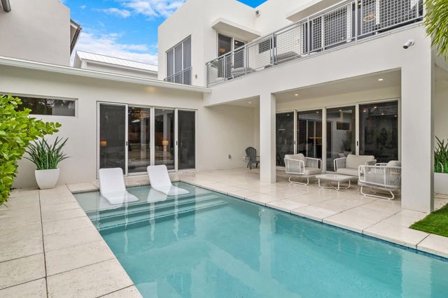 1504 NE 6TH Court, Fort Lauderdale, FL 33304