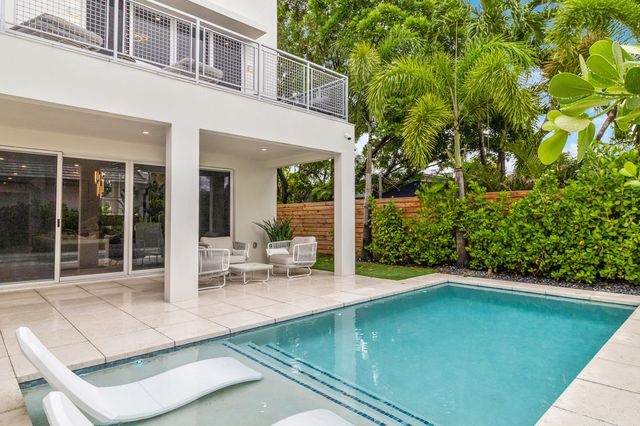 1504 NE 6TH Court, Fort Lauderdale, FL 33304