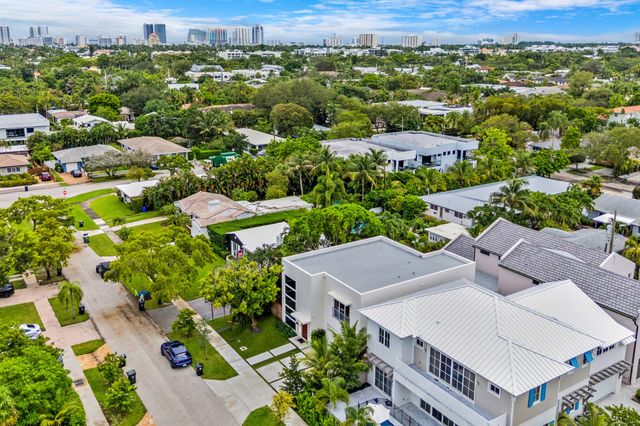 1504 NE 6TH Court, Fort Lauderdale, FL 33304