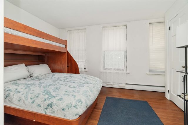 5 N Margin St 4, Boston, MA 02113