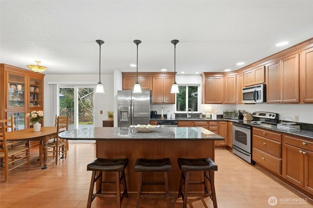 16008 Mink Road NE, Woodinville, WA 98077