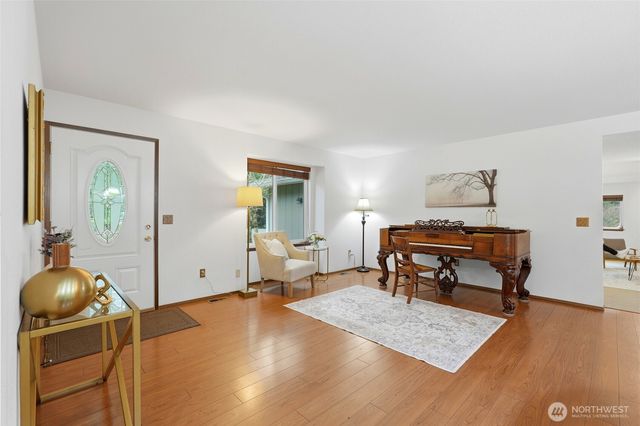 16008 Mink Road NE, Woodinville, WA 98077