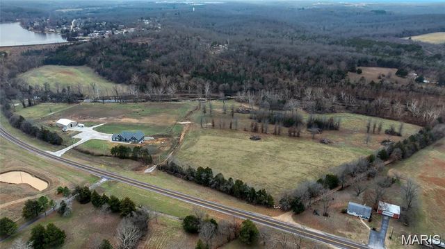 3700 State Road V, De Soto, MO 63020