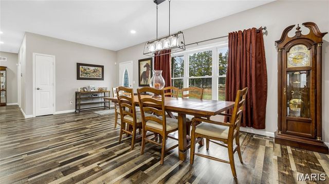 3700 State Road V, De Soto, MO 63020