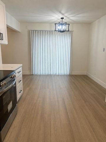 2005 Valmora Dr, Stockton, CA 95210