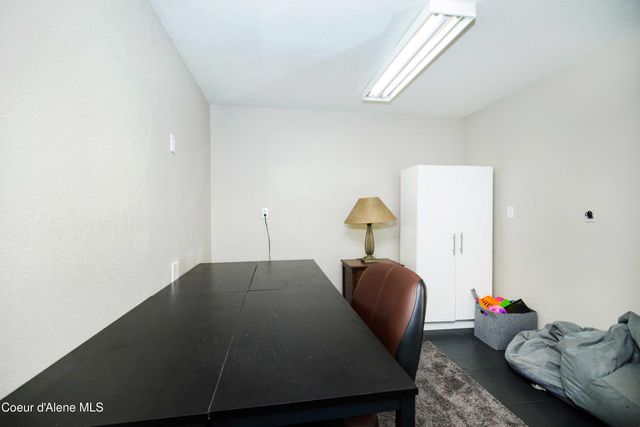 41 Pinecone RD, Sandpoint, ID 83864