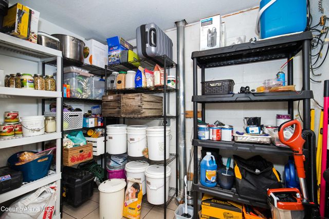 41 Pinecone RD, Sandpoint, ID 83864