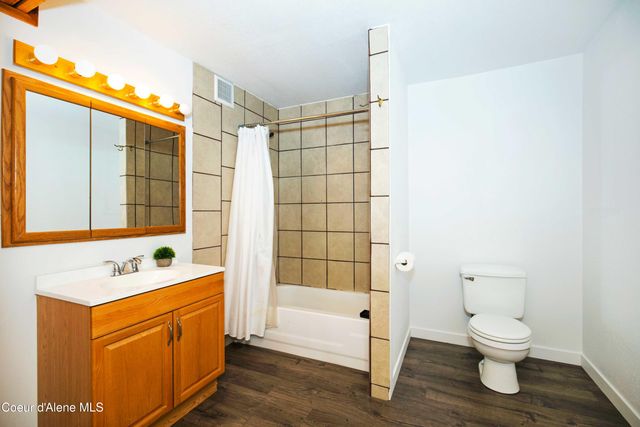 41 Pinecone RD, Sandpoint, ID 83864