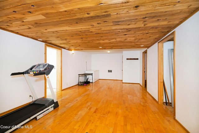 41 Pinecone RD, Sandpoint, ID 83864