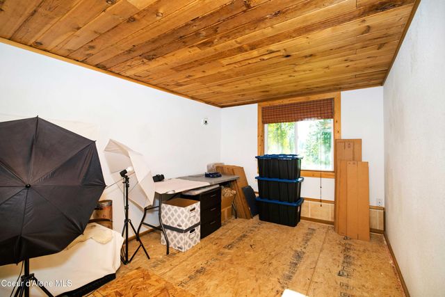 41 Pinecone RD, Sandpoint, ID 83864