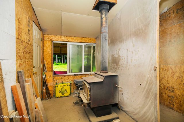 41 Pinecone RD, Sandpoint, ID 83864