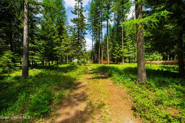 41 Pinecone RD, Sandpoint, ID 83864