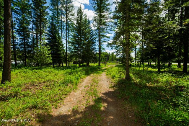 41 Pinecone RD, Sandpoint, ID 83864