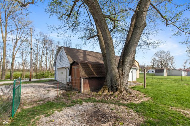 3605 N County Road 950 E, Brownsburg, IN 46112