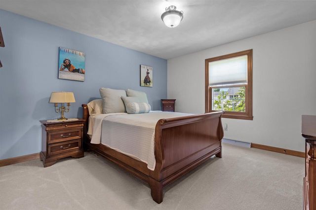 224 E CARRINGTON LANE, Appleton, WI 54913