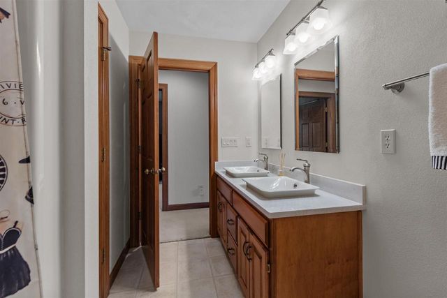 224 E CARRINGTON LANE, Appleton, WI 54913