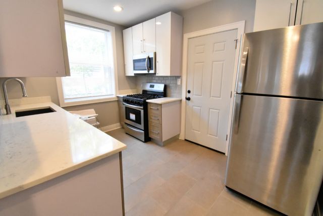 4205 N Pulaski Road 2, Chicago, IL 60641