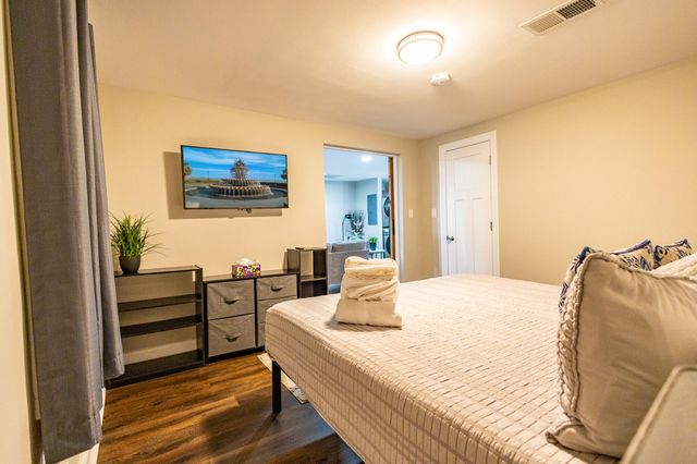 2647 Bonds Avenue, North Charleston, SC 29405