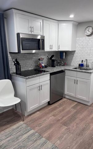 2647 Bonds Avenue, North Charleston, SC 29405