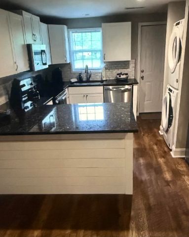 2647 Bonds Avenue, North Charleston, SC 29405