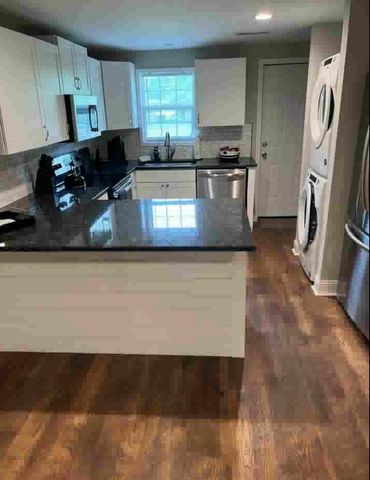 2647 Bonds Avenue, North Charleston, SC 29405
