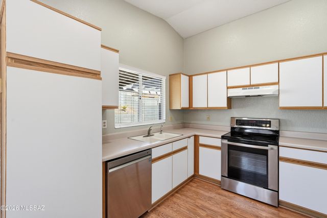 8871 E Citrus Tree Drive, Tucson, AZ 85730