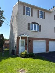 1902 West Walnut Street, Allentown City, PA 18102