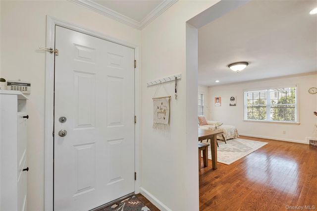119 Montgomery Avenue B, Scarsdale, NY 10583