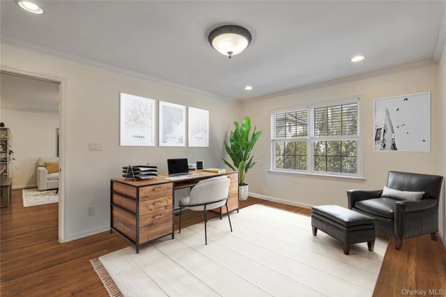 119 Montgomery Avenue B, Scarsdale, NY 10583