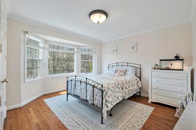 119 Montgomery Avenue B, Scarsdale, NY 10583