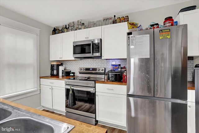 209 N MANN AVENUE EXT, Yeagertown, PA 17099